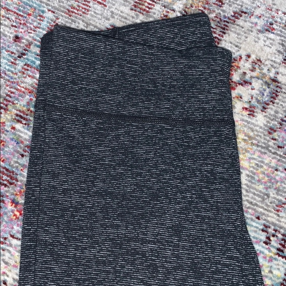 Under Armor black/grey leggings